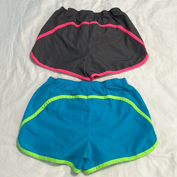 Champion Performance girl’s athletic shorts 2 pairs - Picture 2 of 4